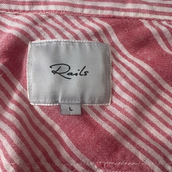 Rails Large Button Down Red Strips Front Pocket Long Sleeve - Picture 5 of 11